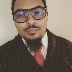 Meet your Posher, Lloyd